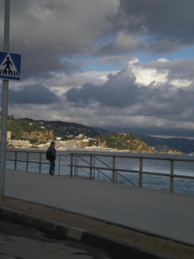 Con Wifi Y Piscina En Frente A La Playa - Costa Brava Apartment