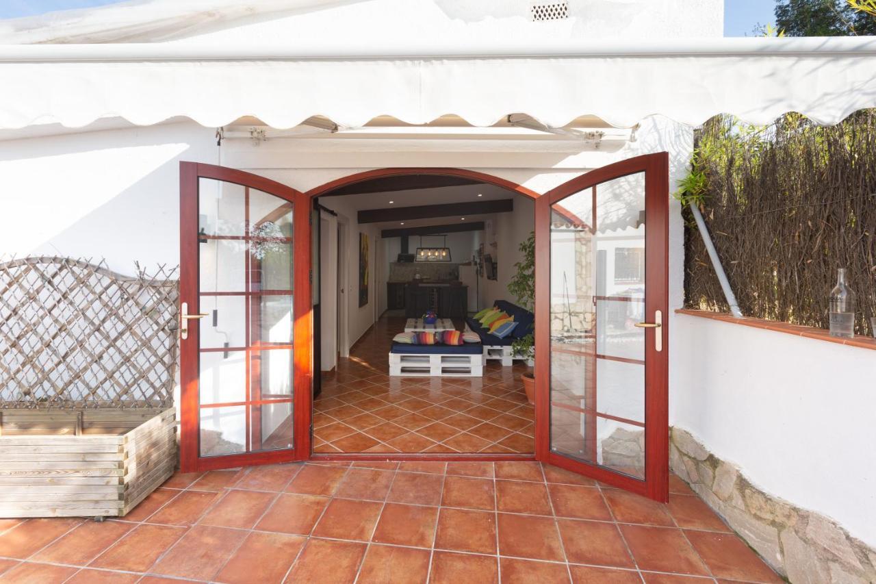 Villa Detached For 6 People In Lloret De Mar With Comunal Outdoor Swimming Pool Puigventos