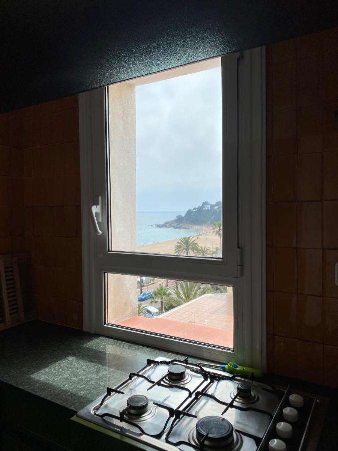 Mediterranean In Next To The Sea Apartment