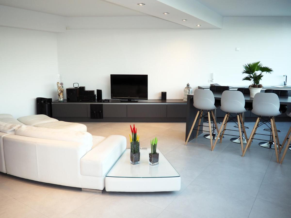 Villa Casa Lou, Architect With Heated Pool At Begur, 470m2 *