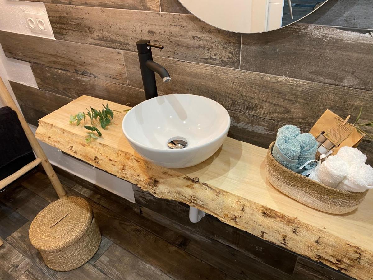 Ideal Parelles Aptm Amb Encant Estil Mediterrani I Tranquil A Apartamento Llançà