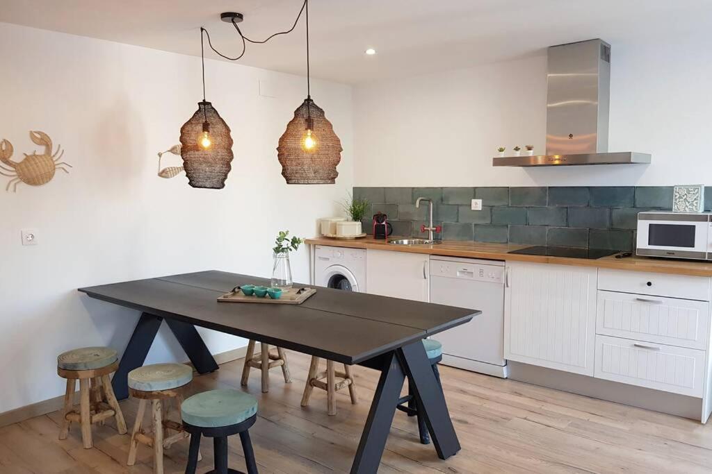 Amb Encant I Estil Mediterrani En Zona Tranquilla De I Amb Terrassa Apartamento Llançà