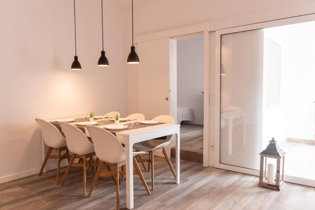 Apartamento Nuevo Luminoso Y Con Terrazas Junto A La Playa Sant Feliu de Guíxols