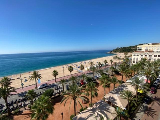 Apartment Mediterranean In Next To The Sea