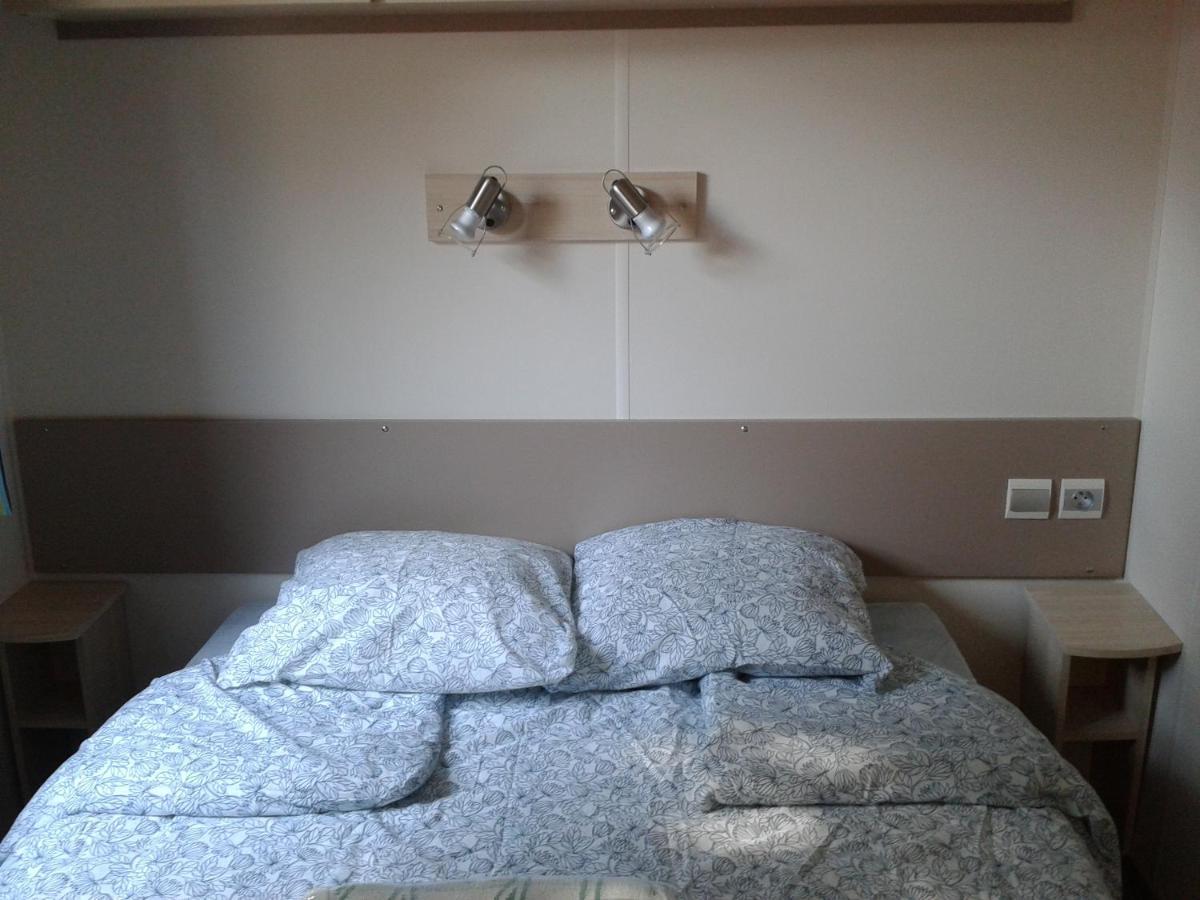 Mobile Homes By Kelair At Castell Montgri Campsite *