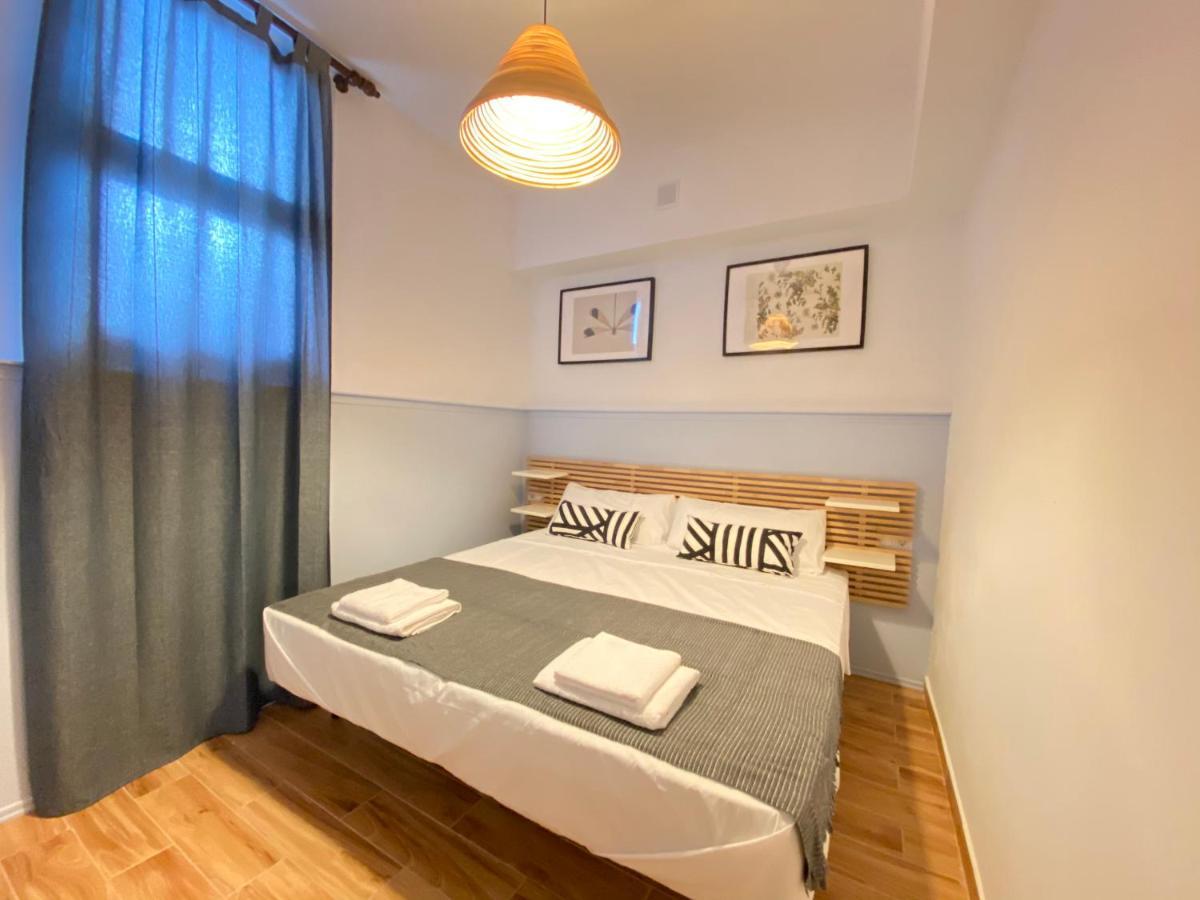 Apartment Sant Lluis Center, 2 Min Walk From The Sea *