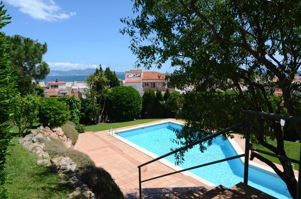 Puig Padro 4 2-2 Apartment
