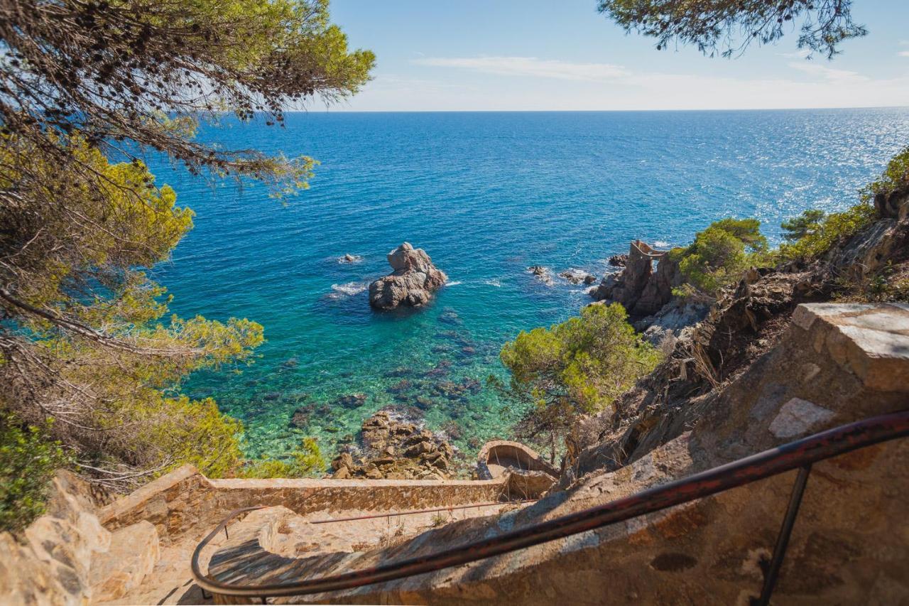 Apartment Sant Lluis Center, 2 Min Walk From The Sea