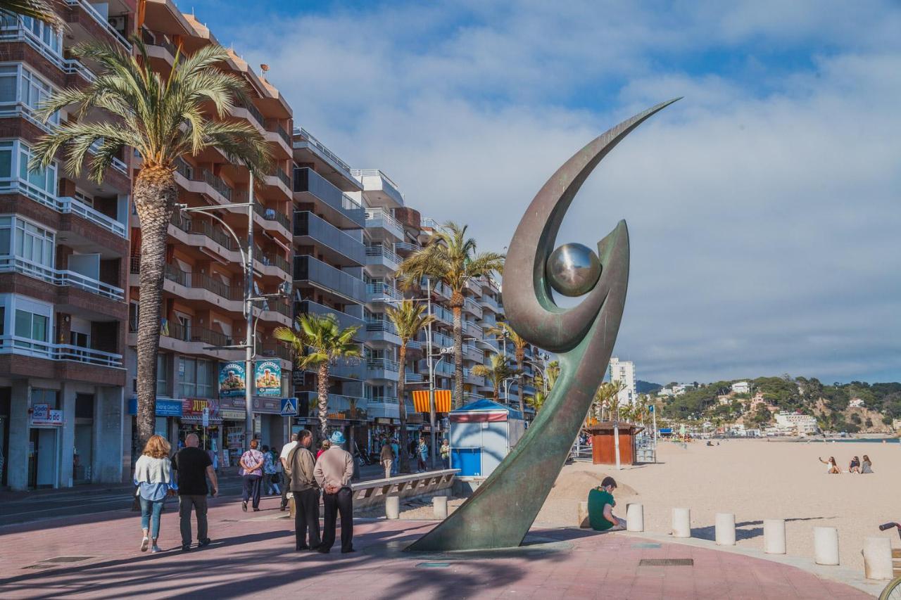 Apartment Sant Lluis Center, 2 Min Walk From The Sea *