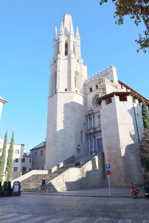 La Lleona * Girona