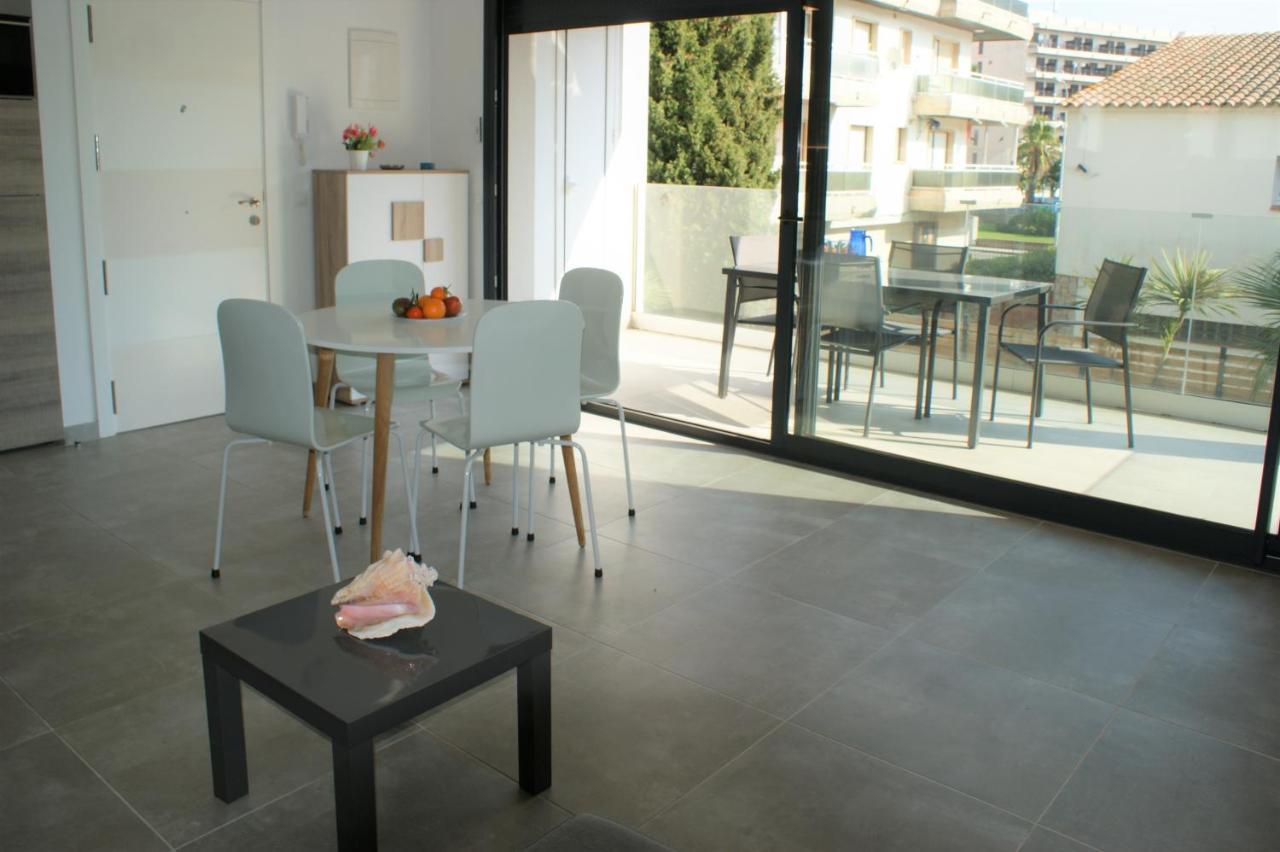 Apartamento Apartamento Moderno Con Piscina Y Parking Cerca De La Playa Rosas