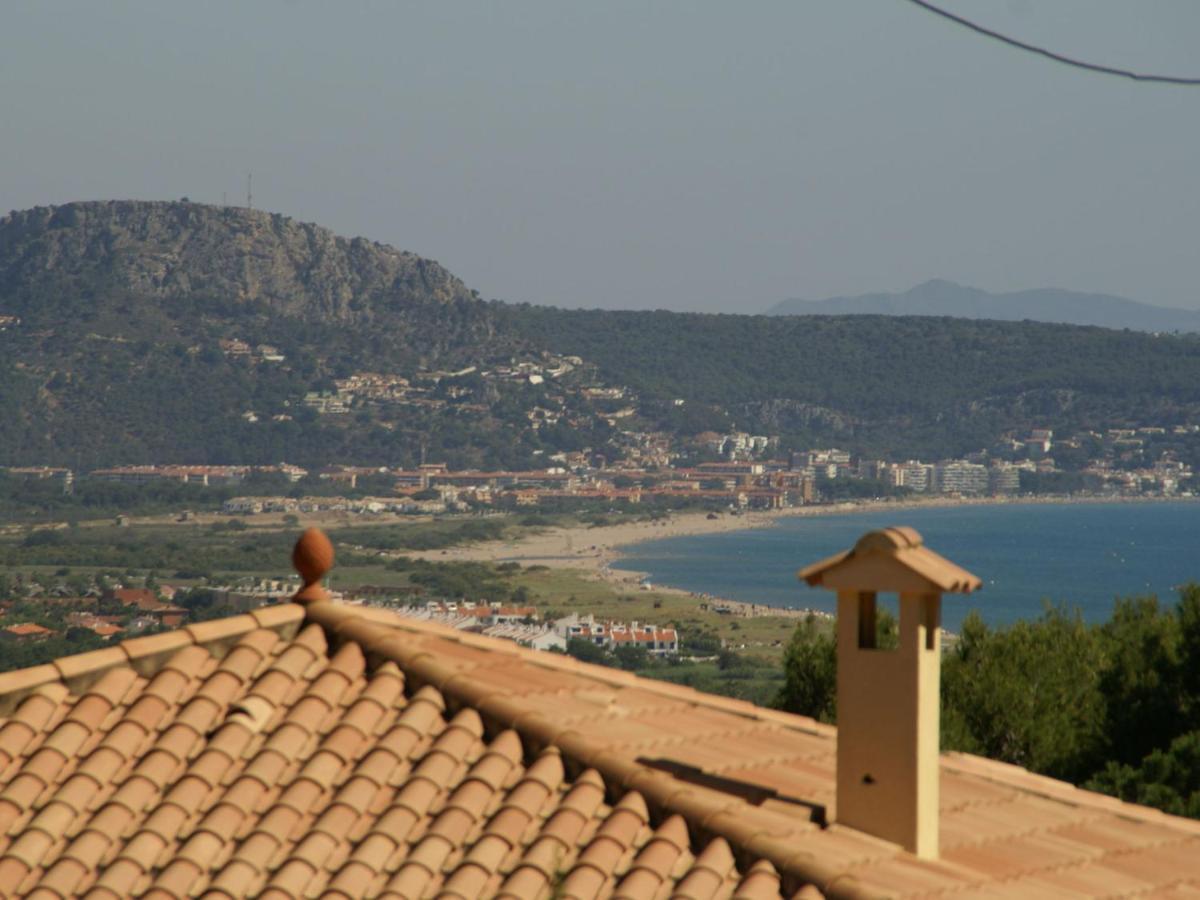 Belvilla By Oyo La Pineda Apartment Begur