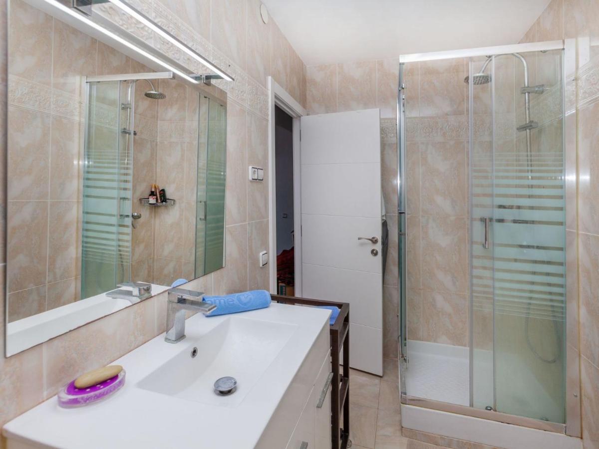 Seaview By Interhome Apartamento