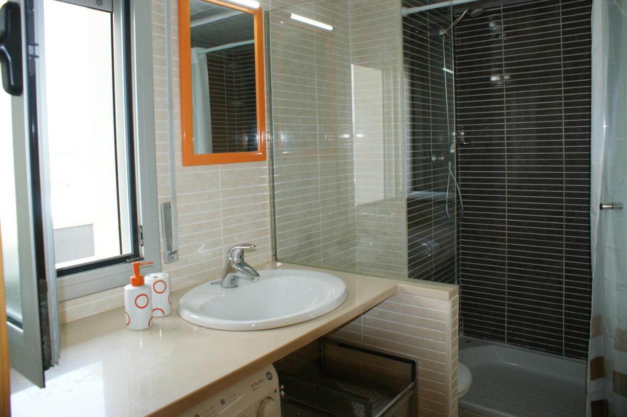 Apartamento Con Piscina Y Parking En