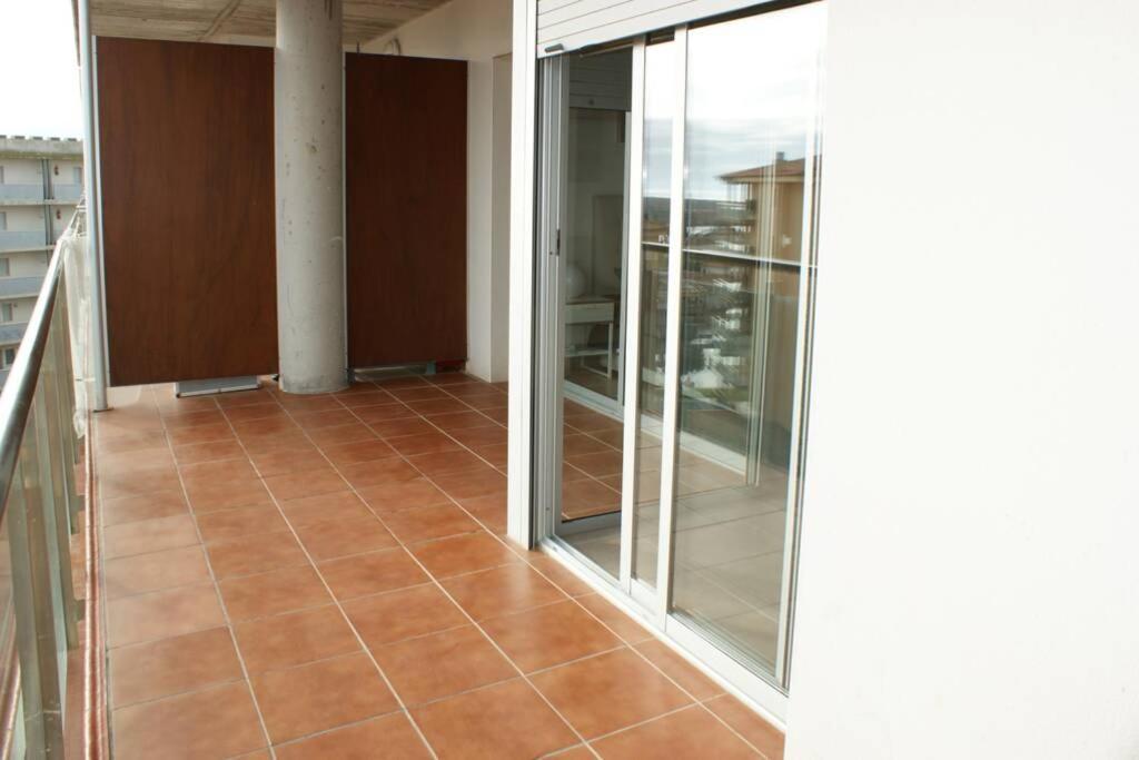 Apartamento Apartamento En Con Parking Y Piscina Rosas