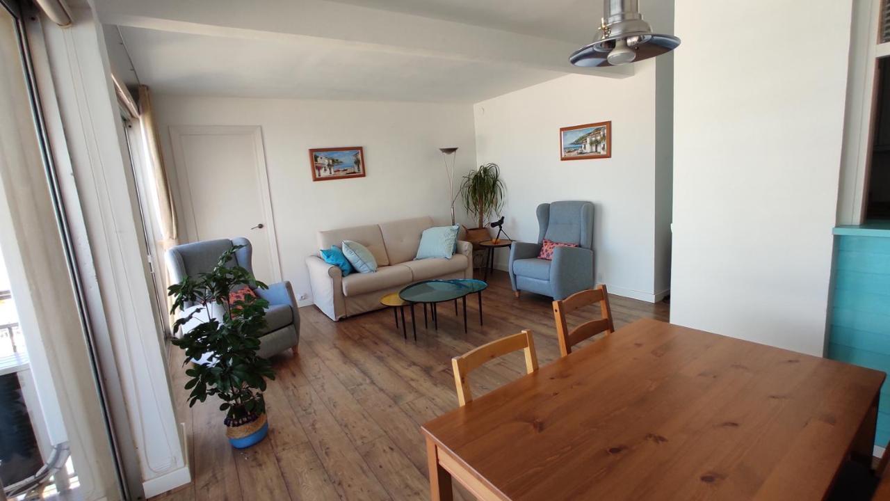 Apartamento Núria *