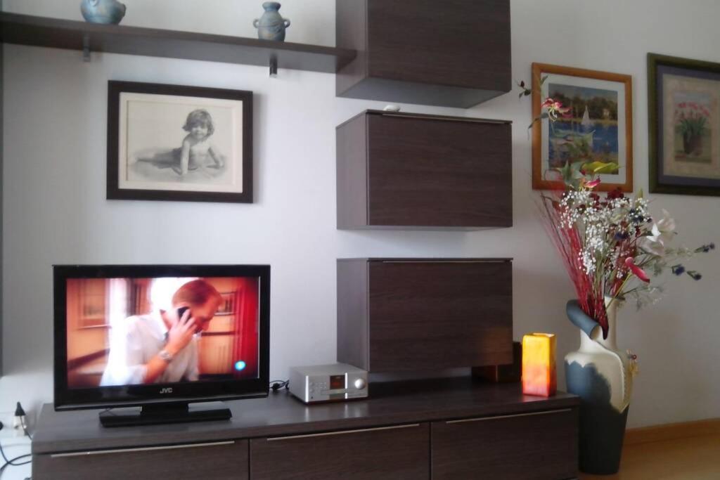 Bonito De 3 Hab. Con Jardín Apartamento *