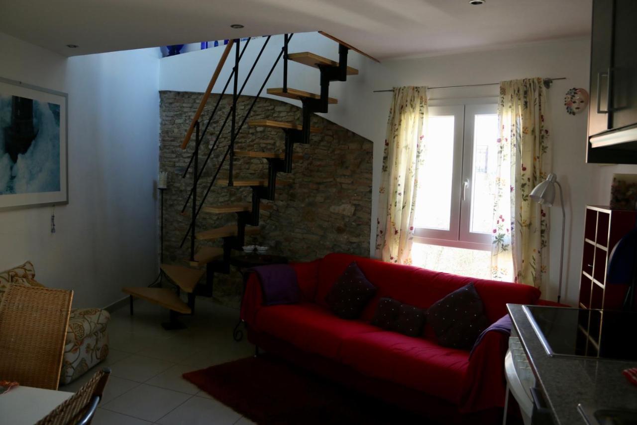 Fornells Apartamento *