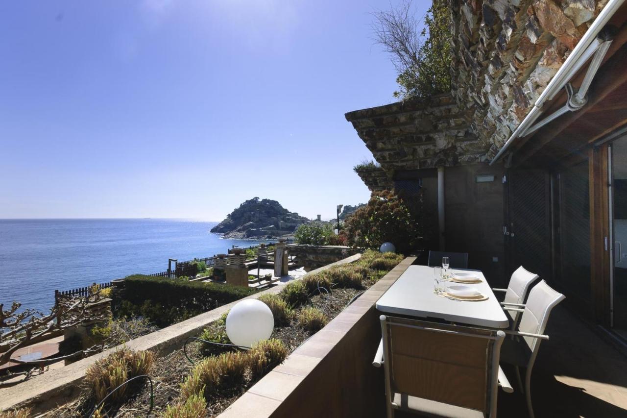 Lets Holidays Modern Sea Views Apartment *