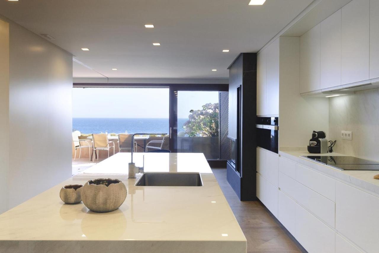 Apartment Lets Holidays Modern Sea Views