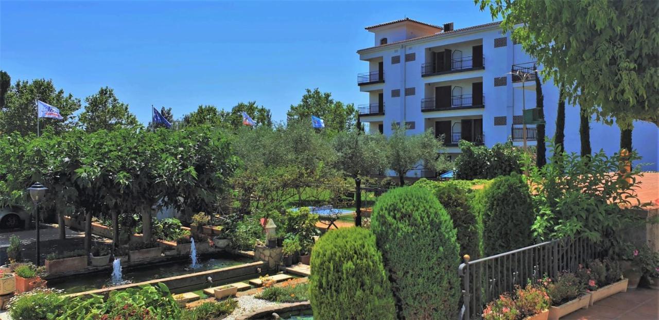 Hotel La Masia 3*