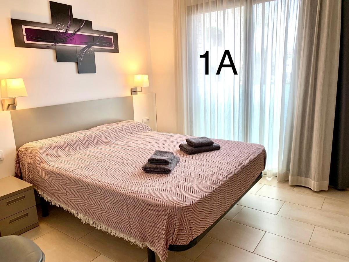Edifici Violetta Apartamento