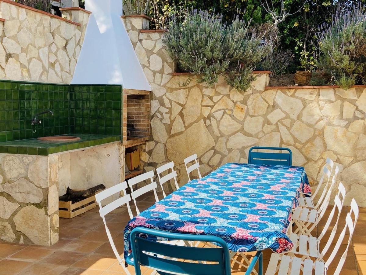 Villa Jolie Vue - 100km Au Nord De Barcelone - *