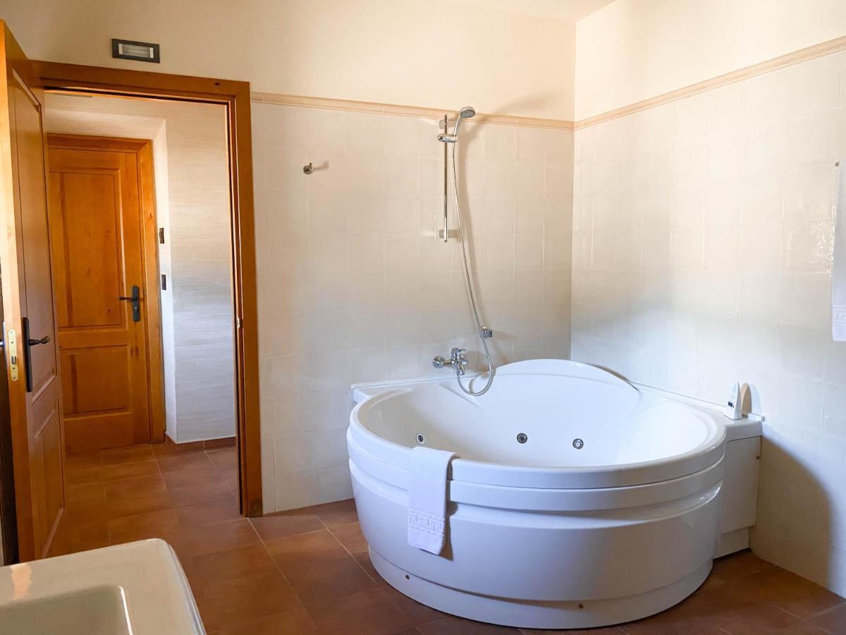 Mas Trobat Casa rural