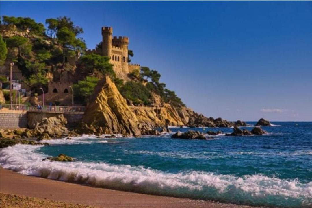 Seahomes Vacations, Beach&pool, In Fenals Apartamento Lloret de Mar