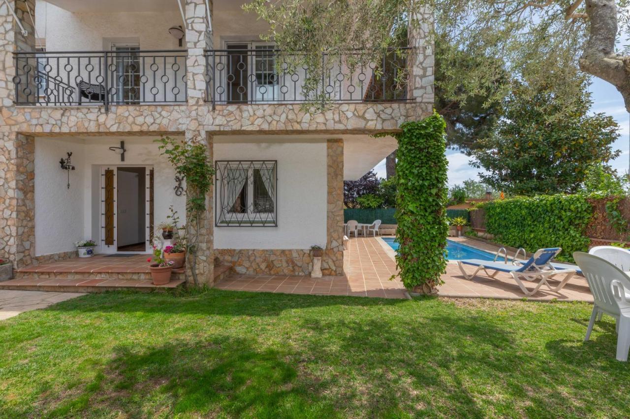 Hauzify I Casa Margalef Calonge (Catalonia)