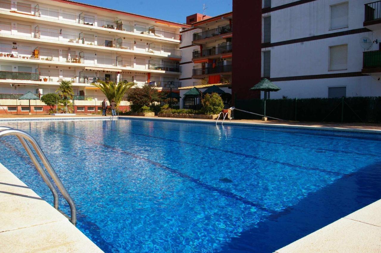 Pau Picasso Con Piscina Y Terraza En Apartamento