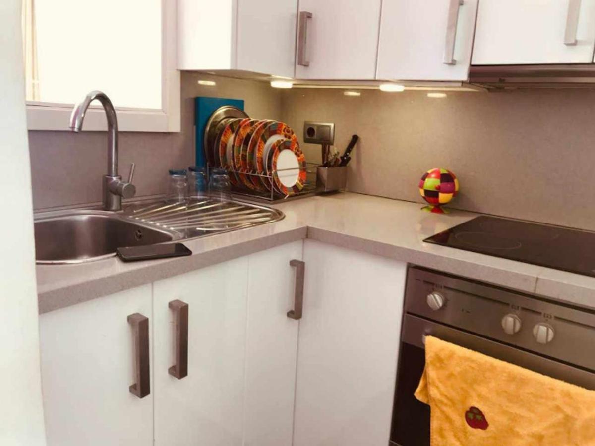 Apartamento Apartamento Cala Salionç Playa Frente A La Playa Y Encima Del Mar