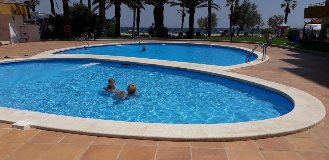 Premiere Ligne De Avec Piscine Apartamento