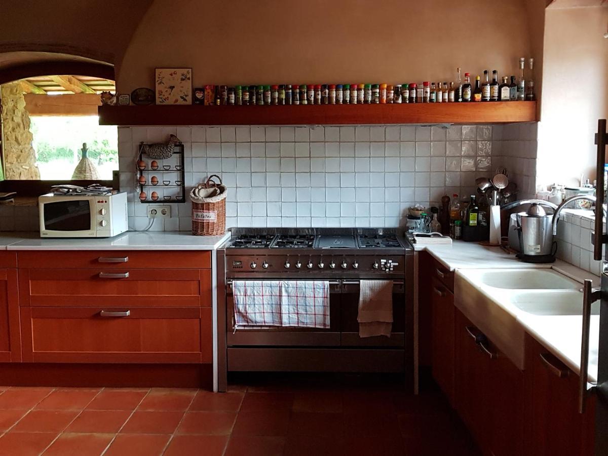 Country house Mas Petit La Bisbal d'Emporda