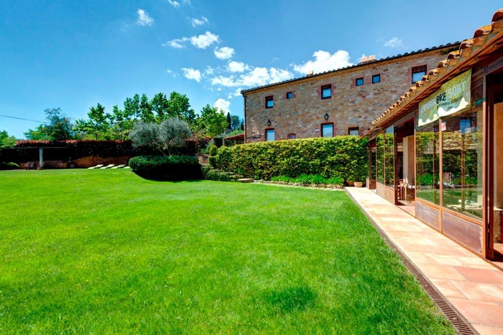Country house Mas Petit La Bisbal d'Emporda