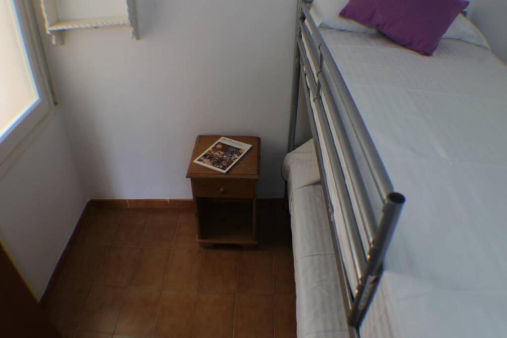 Agi Montserrat Apartment