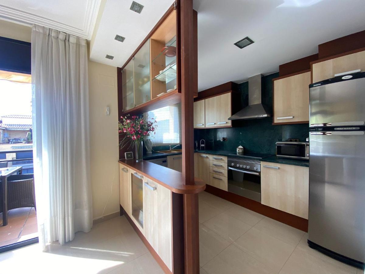 Lloguer30 Delfines, Swimming Pools , Near The And With Parking Apartamento *