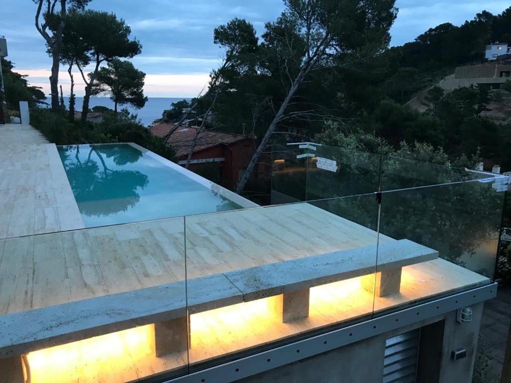 Sol Naixent Sa Riera * Begur