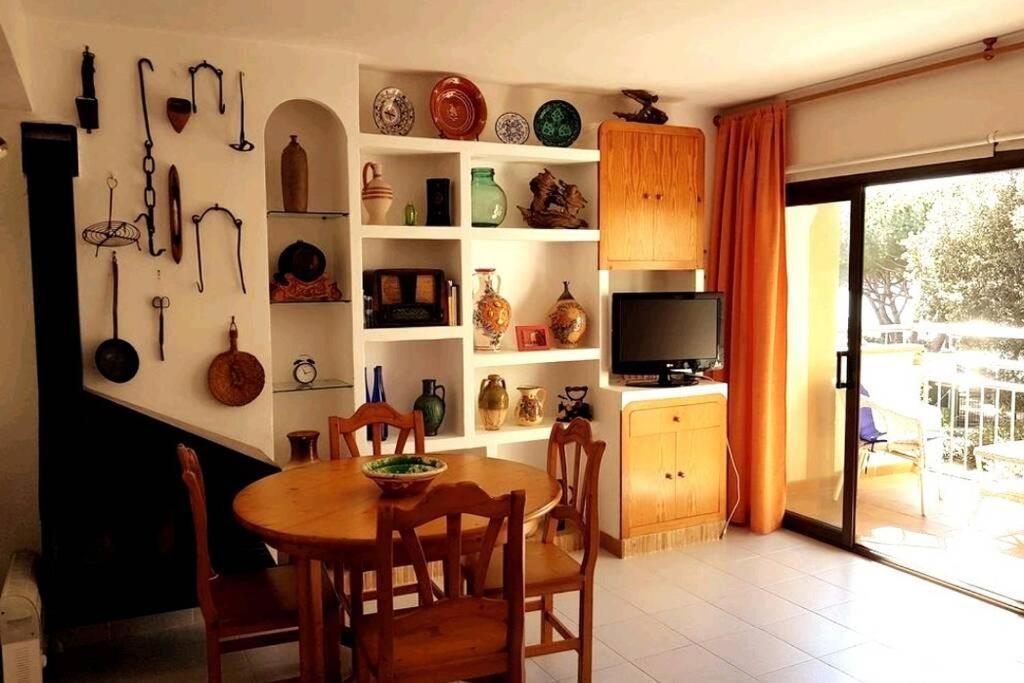 Apartment Apartamento Junto Al Mar Con Jardin Comunitario Y Parking