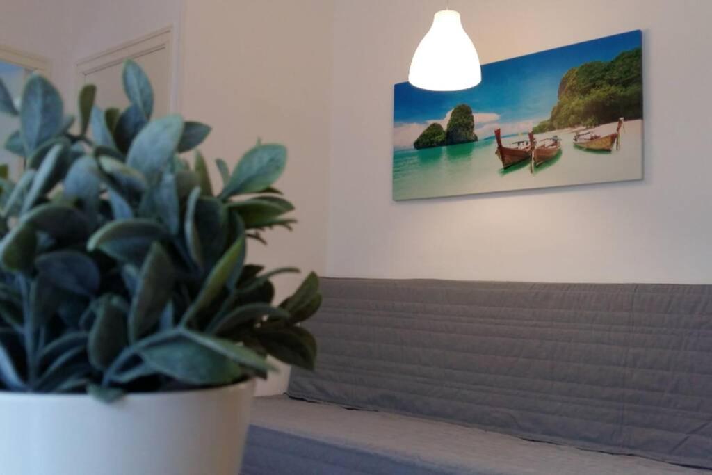 Apartamento Al Lado De La Playa Con Parking Y Jardín *