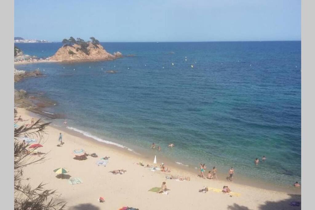 Al Lado De La Playa Con Parking Y Jardin