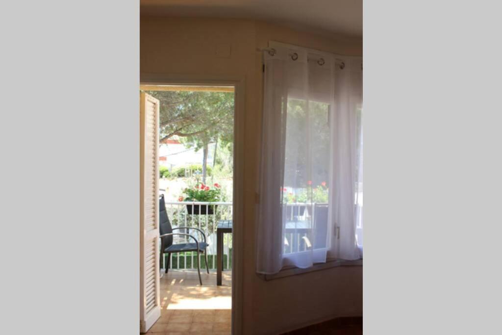 Luxury 4 Bed On Coastal Footpath At Cap Ras Apartment