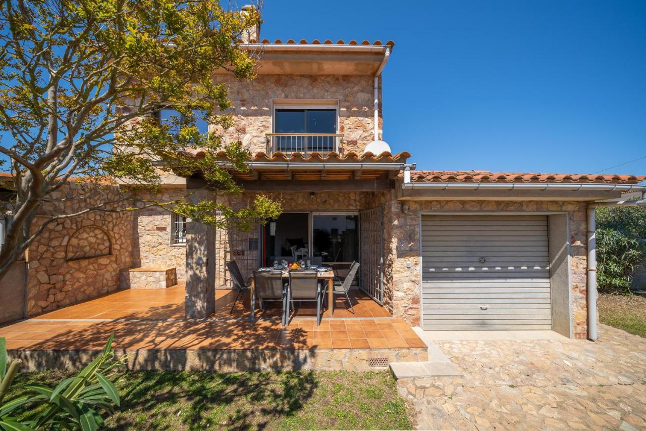 Paulina Villa Sant Marti d'Empuries