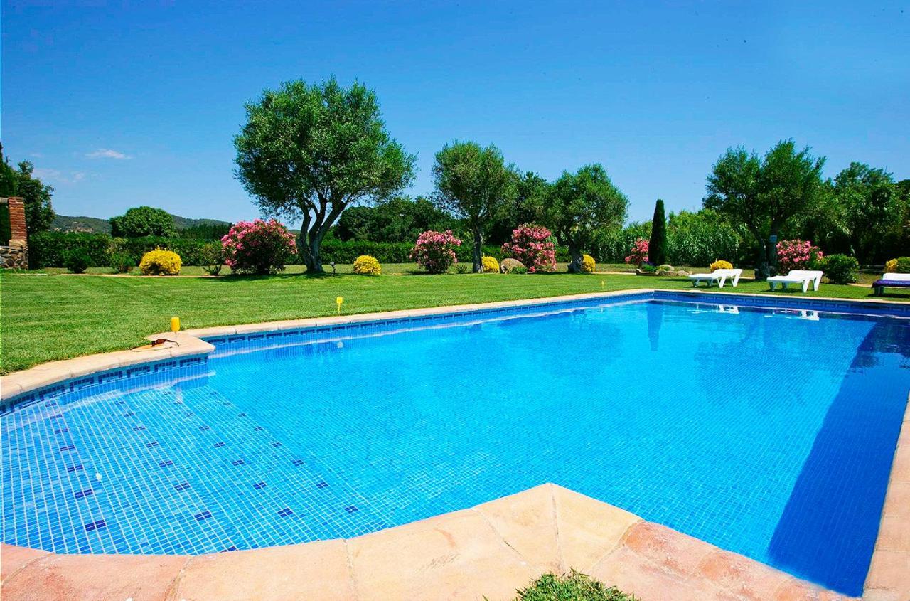 Mas Dels Avis Tipica Masia Catalana Villa Vall-Llobrega