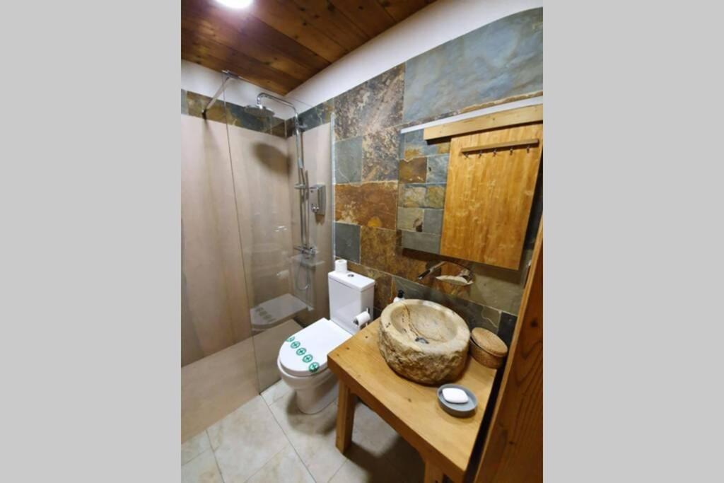 Bonito Piso Frente A La Playa Con Parking Privado. Apartment *