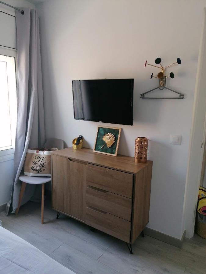 Appartement Neuf Bord De Mer Roses Espagne *