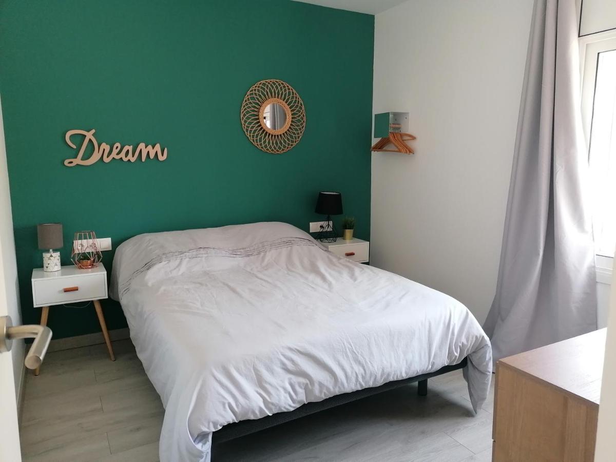 Appartement Neuf Bord De Mer Roses Espagne