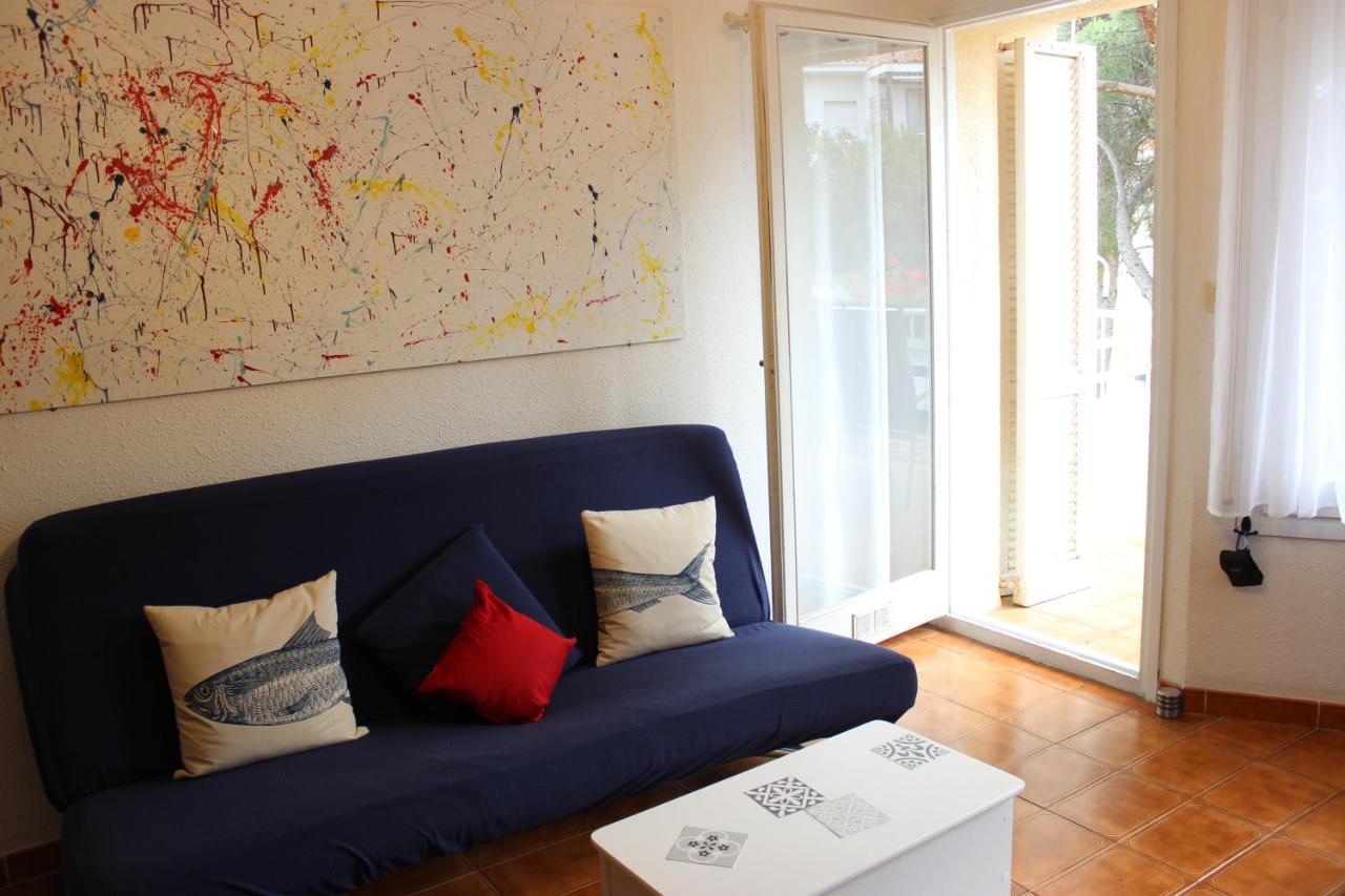 Luxury 4 Bed On Coastal Footpath At Cap Ras Apartment Llanca