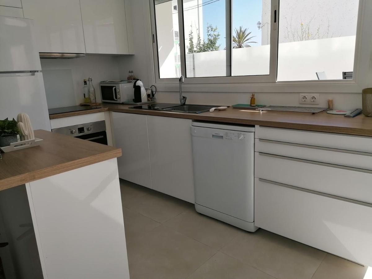 Appartement Neuf Bord De Mer Roses Espagne Apartment *