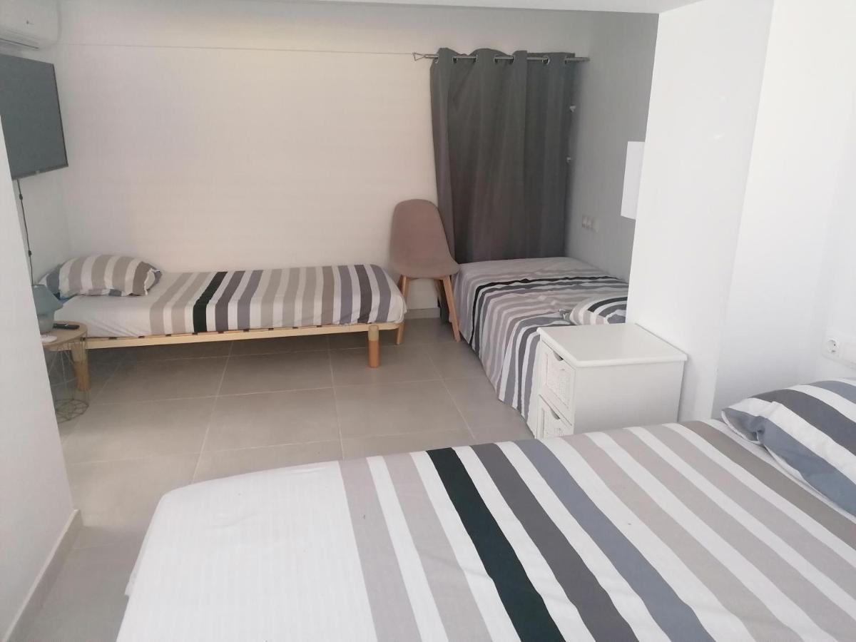 Appartement Neuf Bord De Mer Roses Espagne *